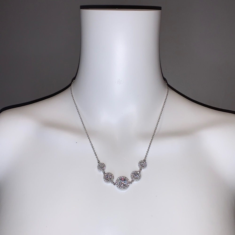 NWOT Stunning 14K Necklace